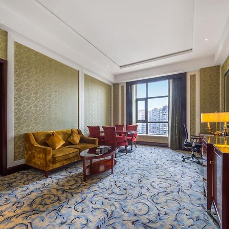 Wyndham Grand Plaza Royale Palace Ченду Екстер'єр фото