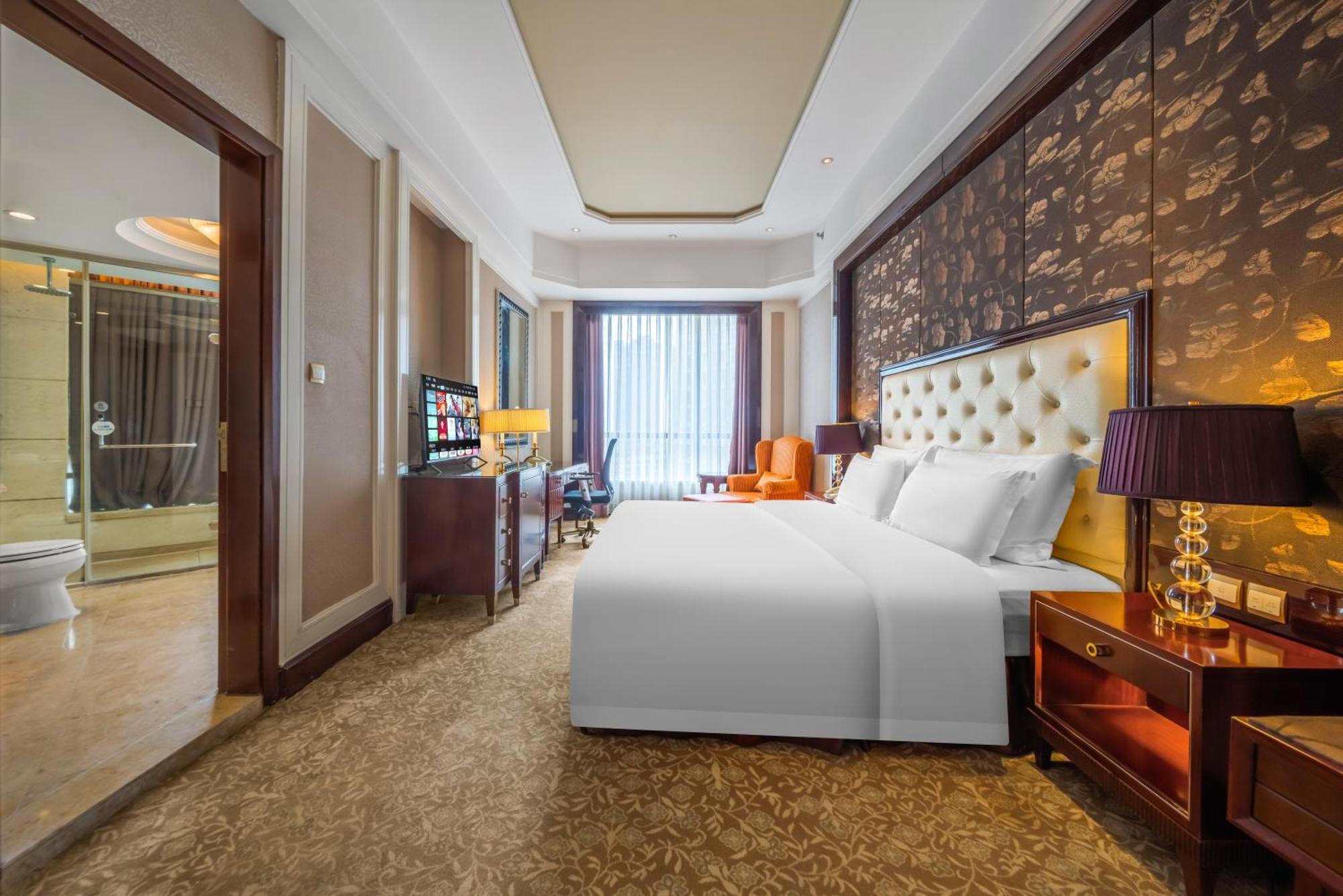 Wyndham Grand Plaza Royale Palace Ченду Екстер'єр фото