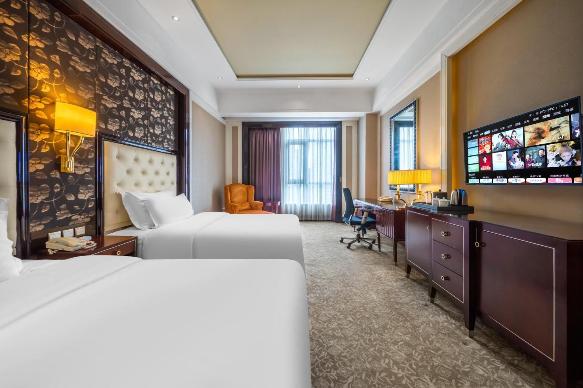 Wyndham Grand Plaza Royale Palace Ченду Екстер'єр фото