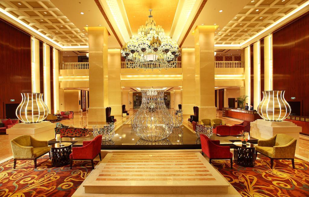 Wyndham Grand Plaza Royale Palace Ченду Екстер'єр фото