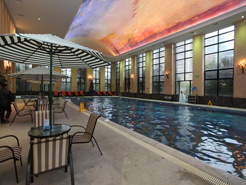 Wyndham Grand Plaza Royale Palace Ченду Екстер'єр фото