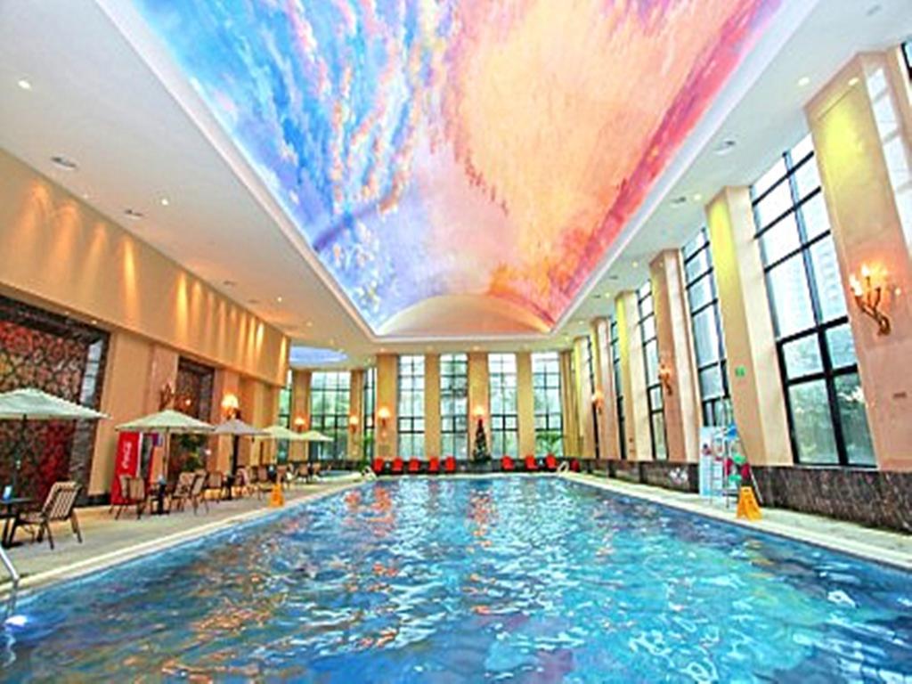 Wyndham Grand Plaza Royale Palace Ченду Екстер'єр фото