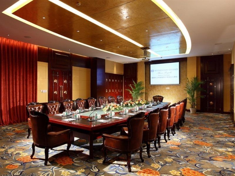 Wyndham Grand Plaza Royale Palace Ченду Екстер'єр фото