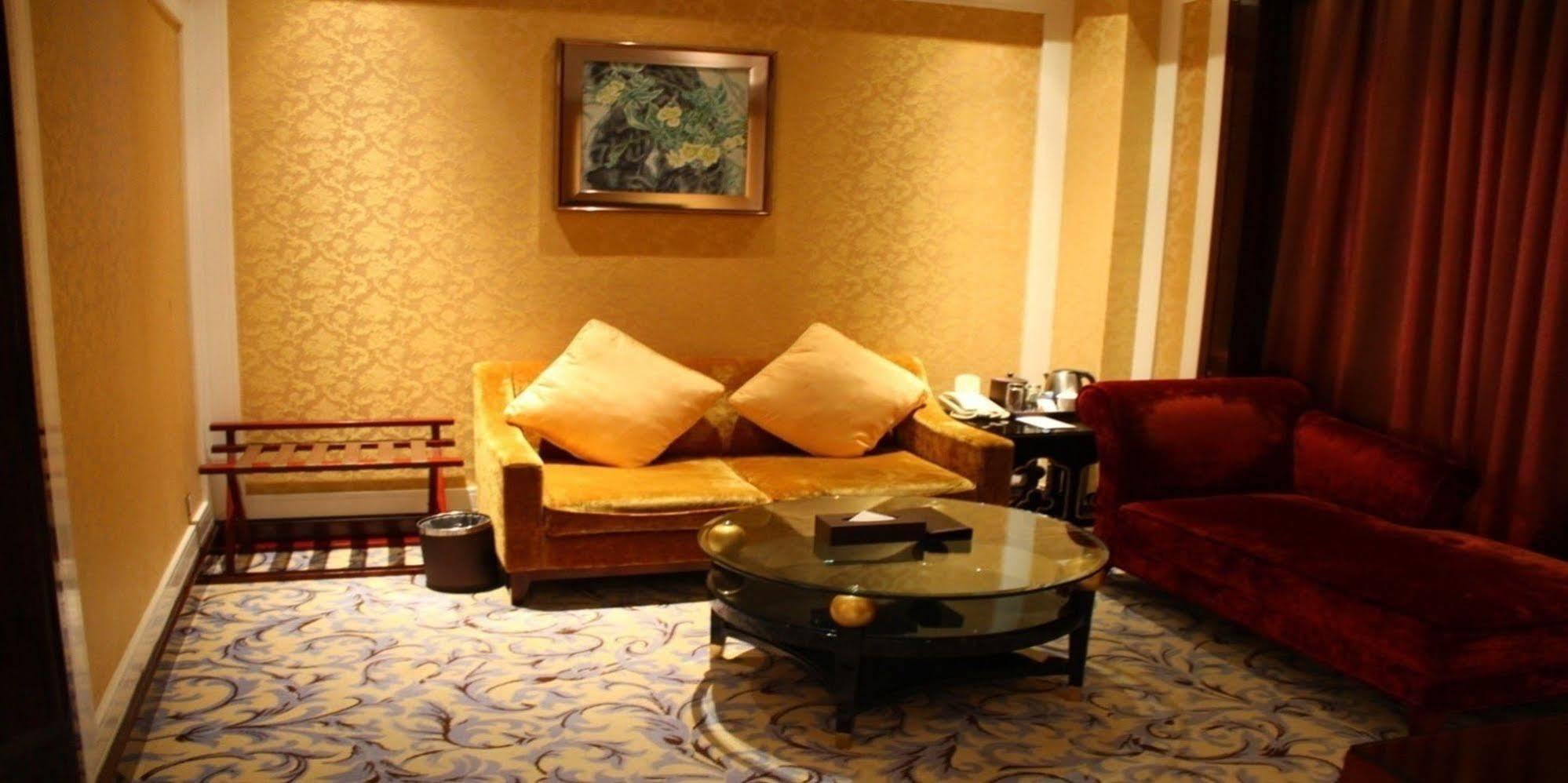 Wyndham Grand Plaza Royale Palace Ченду Екстер'єр фото